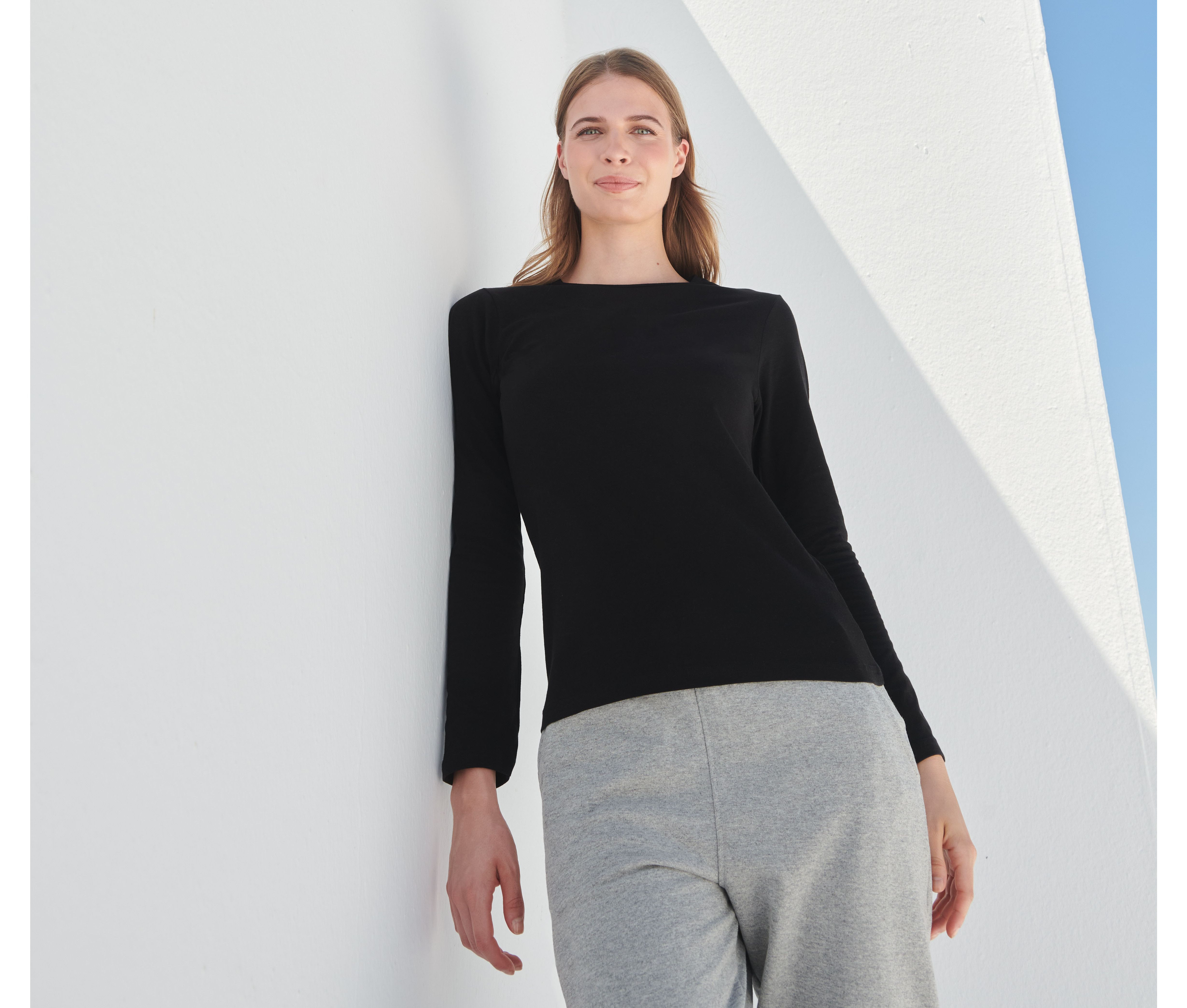 LADIES FEEL GOOD LONG SLEEVED STRETCH T